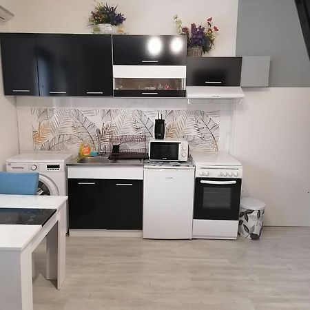 Студио Vratsa Luaran gambar